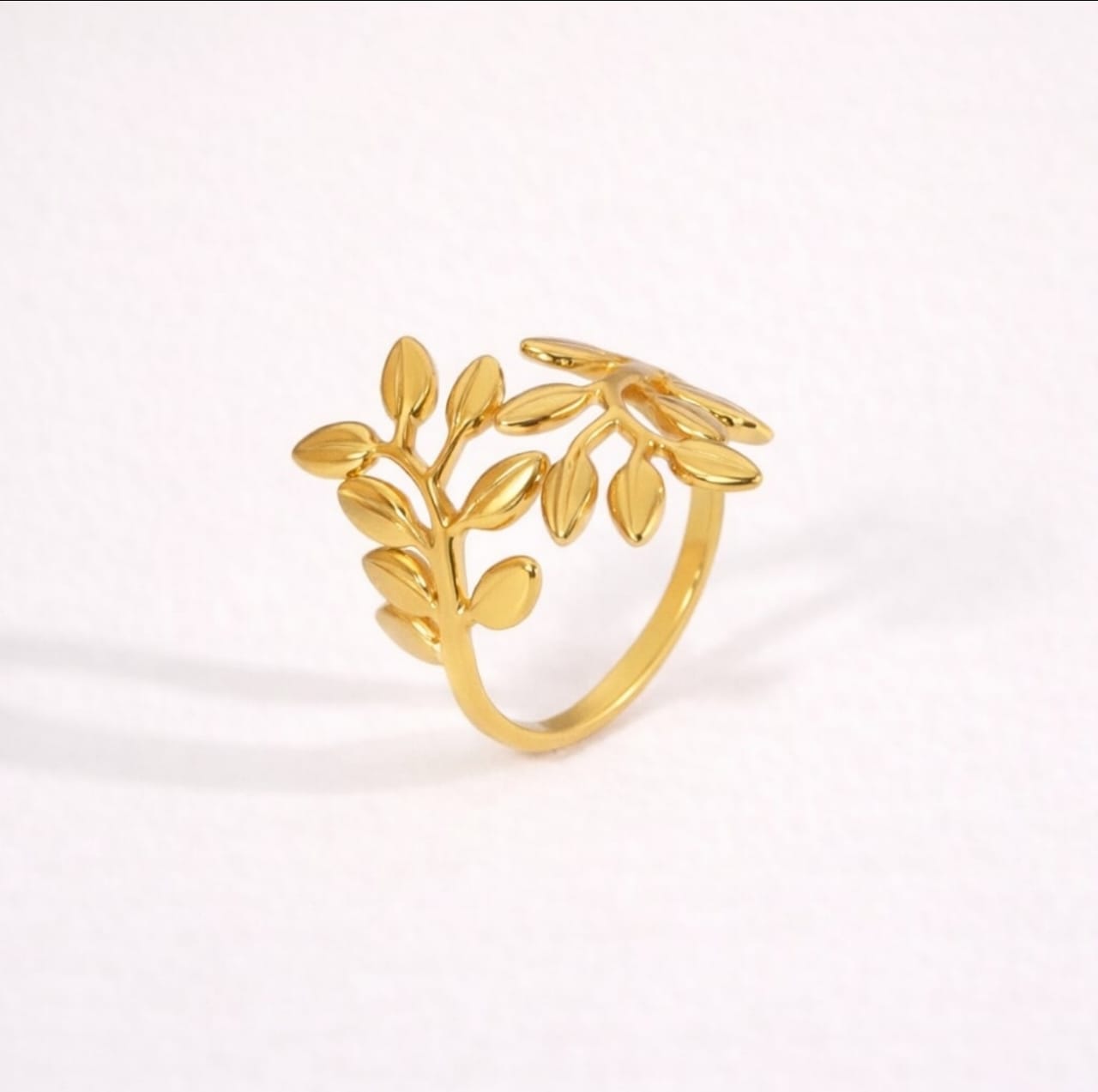 Aurelia Botanical Gold Ring